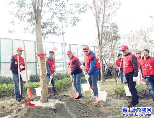 富士康成都富士康園區(qū)：春來風(fēng)光好，植樹正當(dāng)時