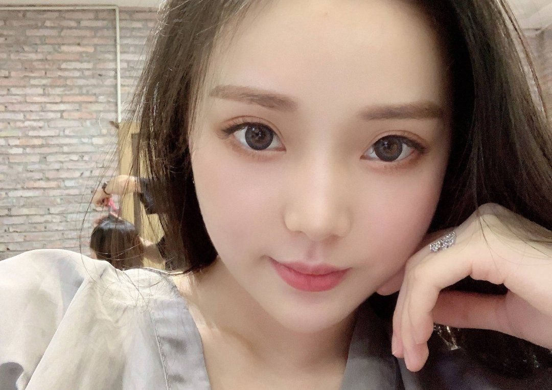 通知：鄭州富士康目前缺口不是很大，隨時(shí)可能停招，沒(méi)來(lái)面試的工友盡快過(guò)來(lái)面試，高價(jià)小時(shí)工必須干到2.7號(hào)